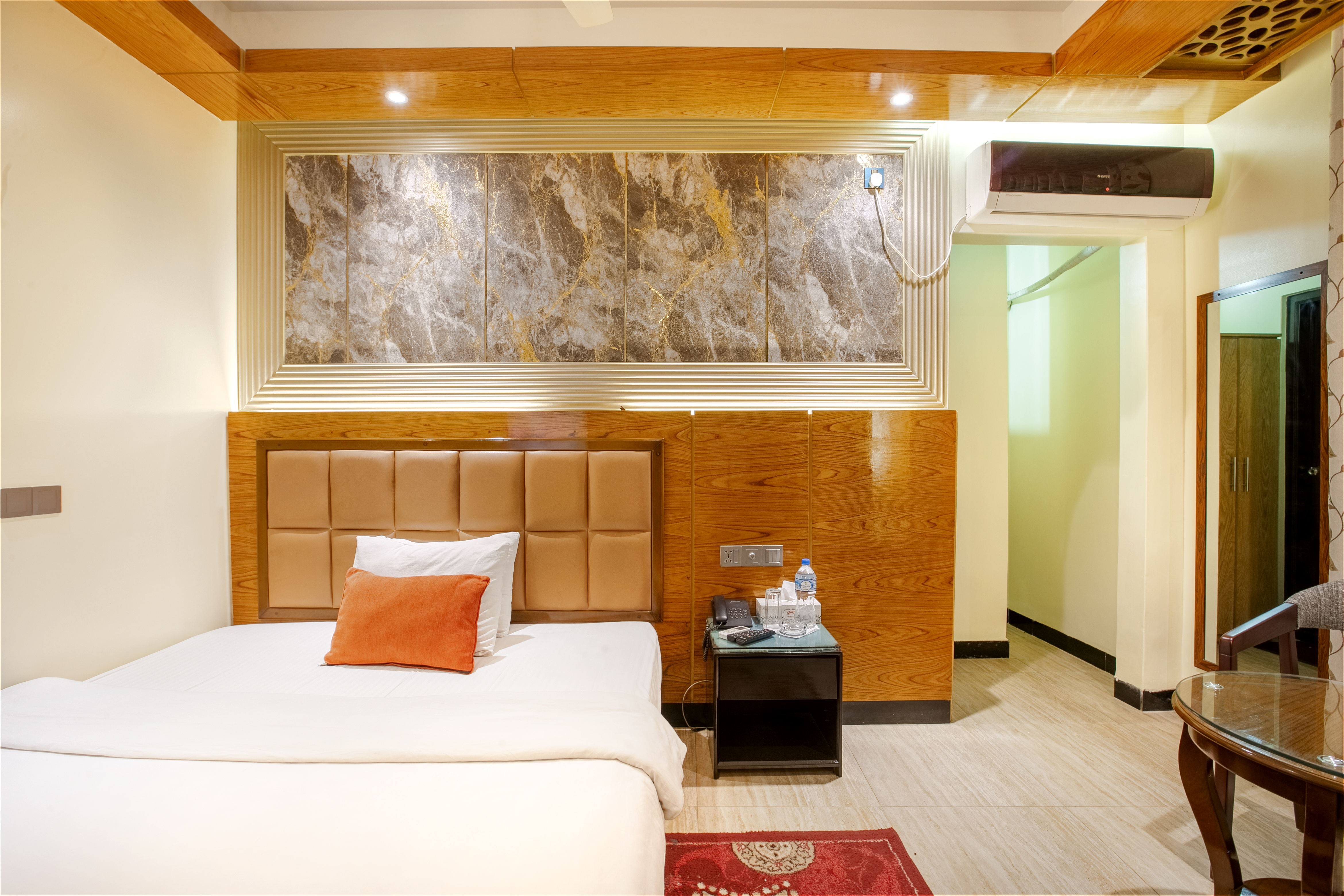 Deluxe Single Room
